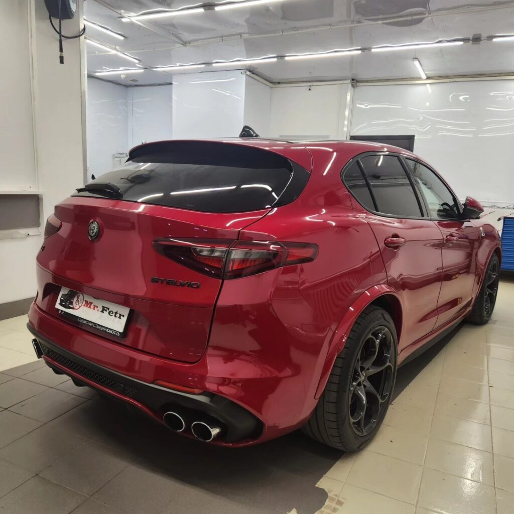 Alfa Romeo – знаменитая итальянская марка автомобилей. Бренд с более чем столетней историей переживал взлеты и падени… — фото 1