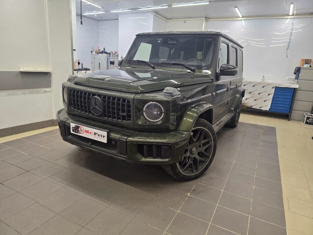 G-Class, он же «Гелик», он же «Квадрат», он же... Перечислять можно долго, но факта не отнять — автомобиль культовый,… — фото 1