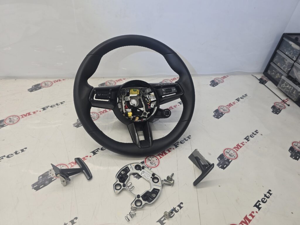 Porsche Cayenne — один из самых популярных кроссоверов класса «премиум» в России. Даже засилье китайцев, с их ценами,… — фото 8